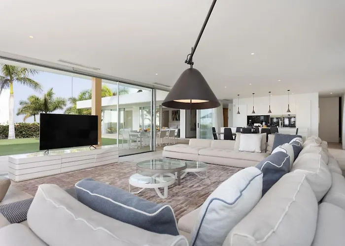 Palm Luxury With Private Pool In Abama Golf Сasa de vacaciones